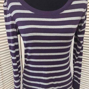 GAP Supersoft Long Sleeve Grey and Blue Tee size Womens Small